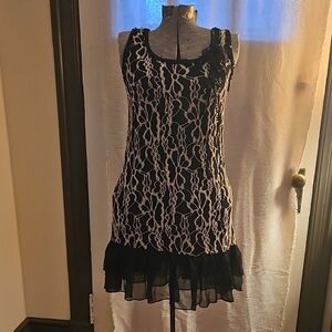 A'Reve Elegant Black and Cream Lace Midi Dress